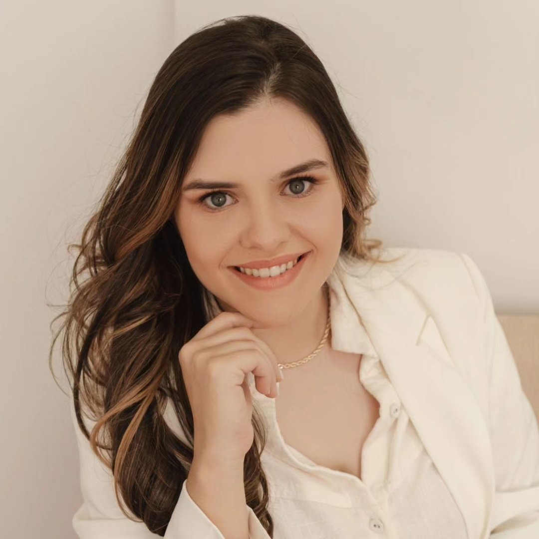 Ana Beatriz Falsarella